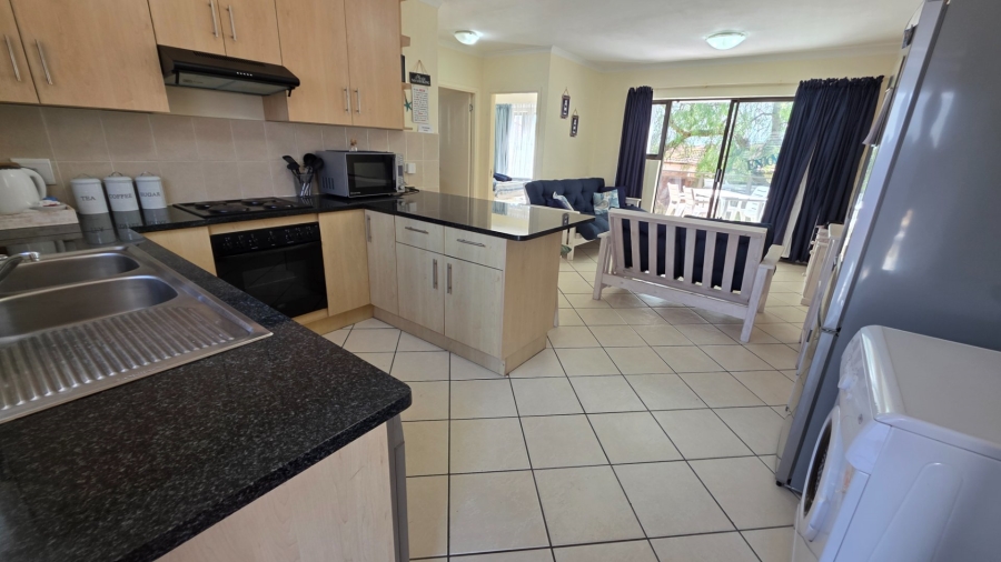 2 Bedroom Property for Sale in Hartenbos Central Western Cape